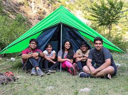Camps by Inme and Youreka - group of five young students under a green camp tent